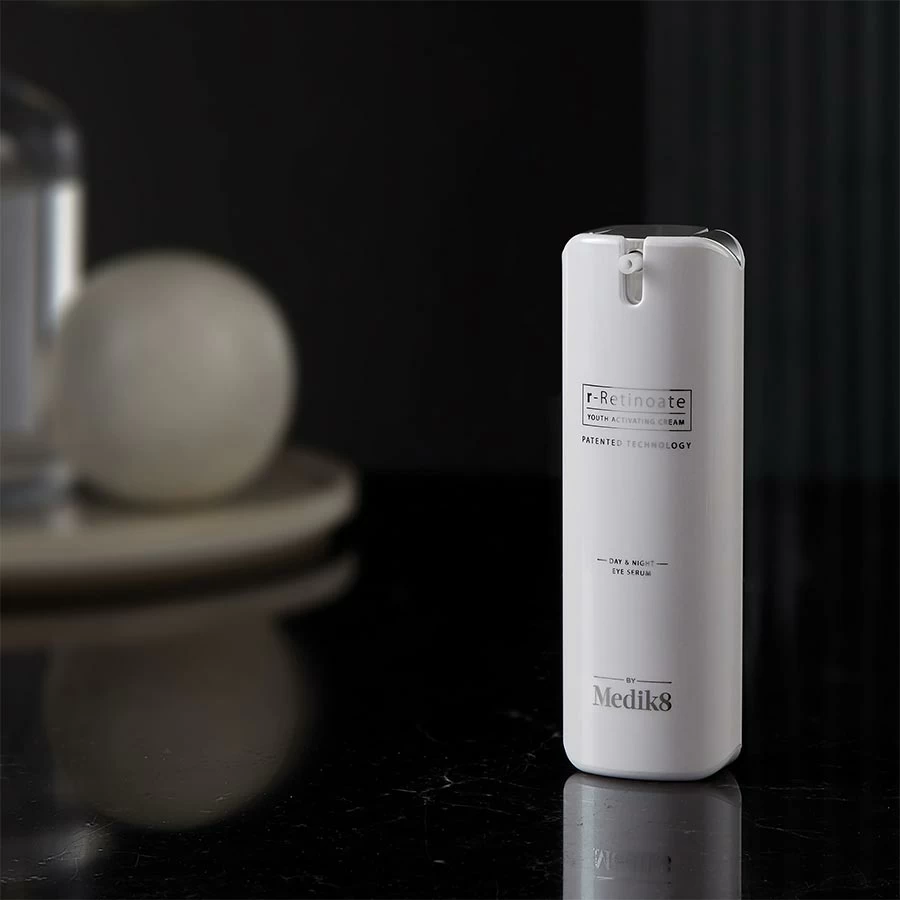 R-RETINOATE® EYE SERUM-Омолоджувальна нічна/денна сироватка навколо очей-зображення_4